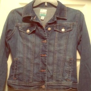 A crop old navy jean jacket denim blue